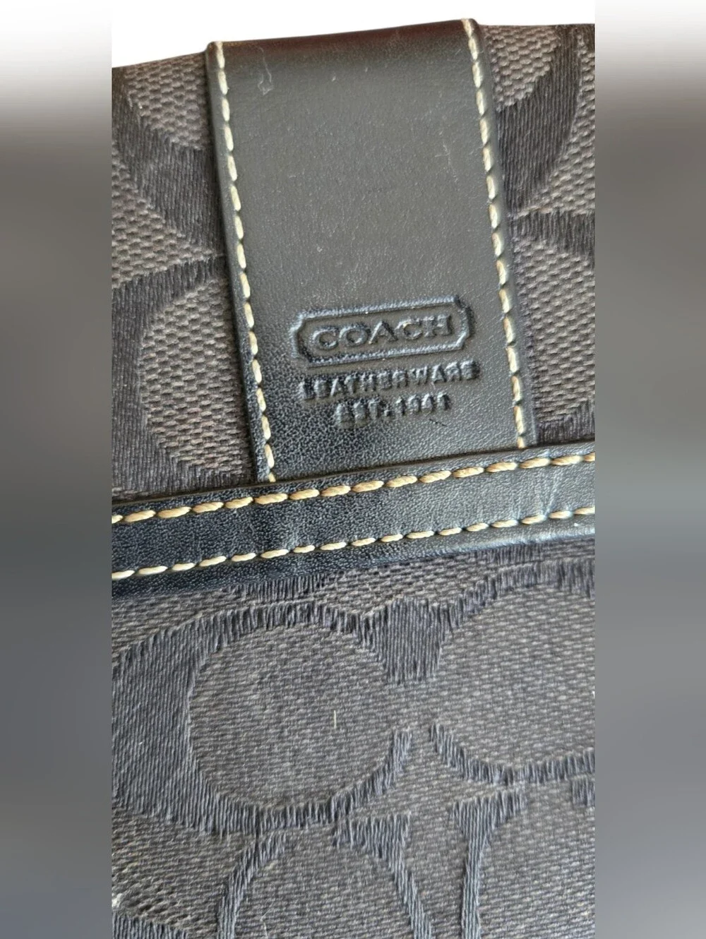 Coach Leatherware Signature Canvas Bifold Wallet Black Smoke Men Women